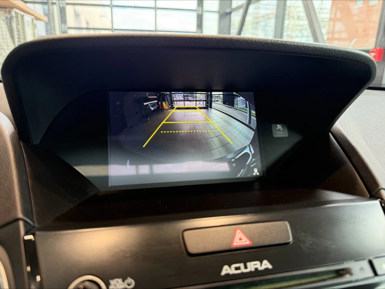 2018 Acura RDX Tech https://www.acuramontrealcentre.com/resize/b990ff35b810a3abc0cc817b2ca24889-1