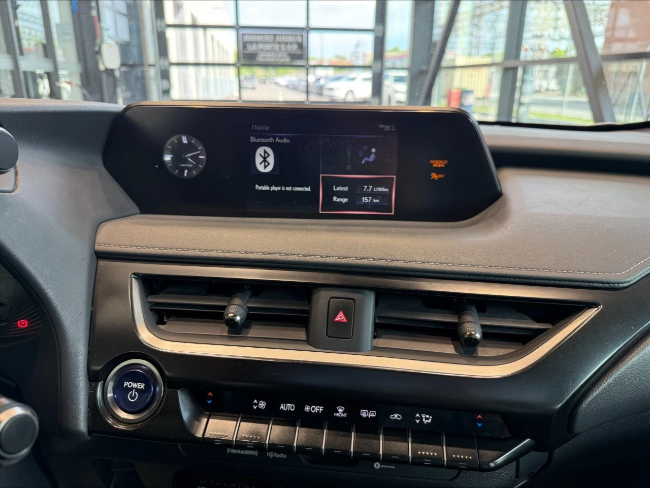 2021 Lexus UX250h UX 250h https://www.acuramontrealcentre.com/resize/b990ff35b810a3abc0cc817b2ca24889-1