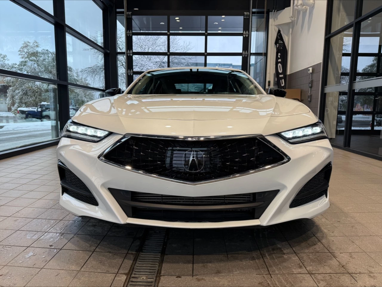 2021 Acura TLX Tech https://www.acuramontrealcentre.com/resize/b990ff35b810a3abc0cc817b2ca24889-1