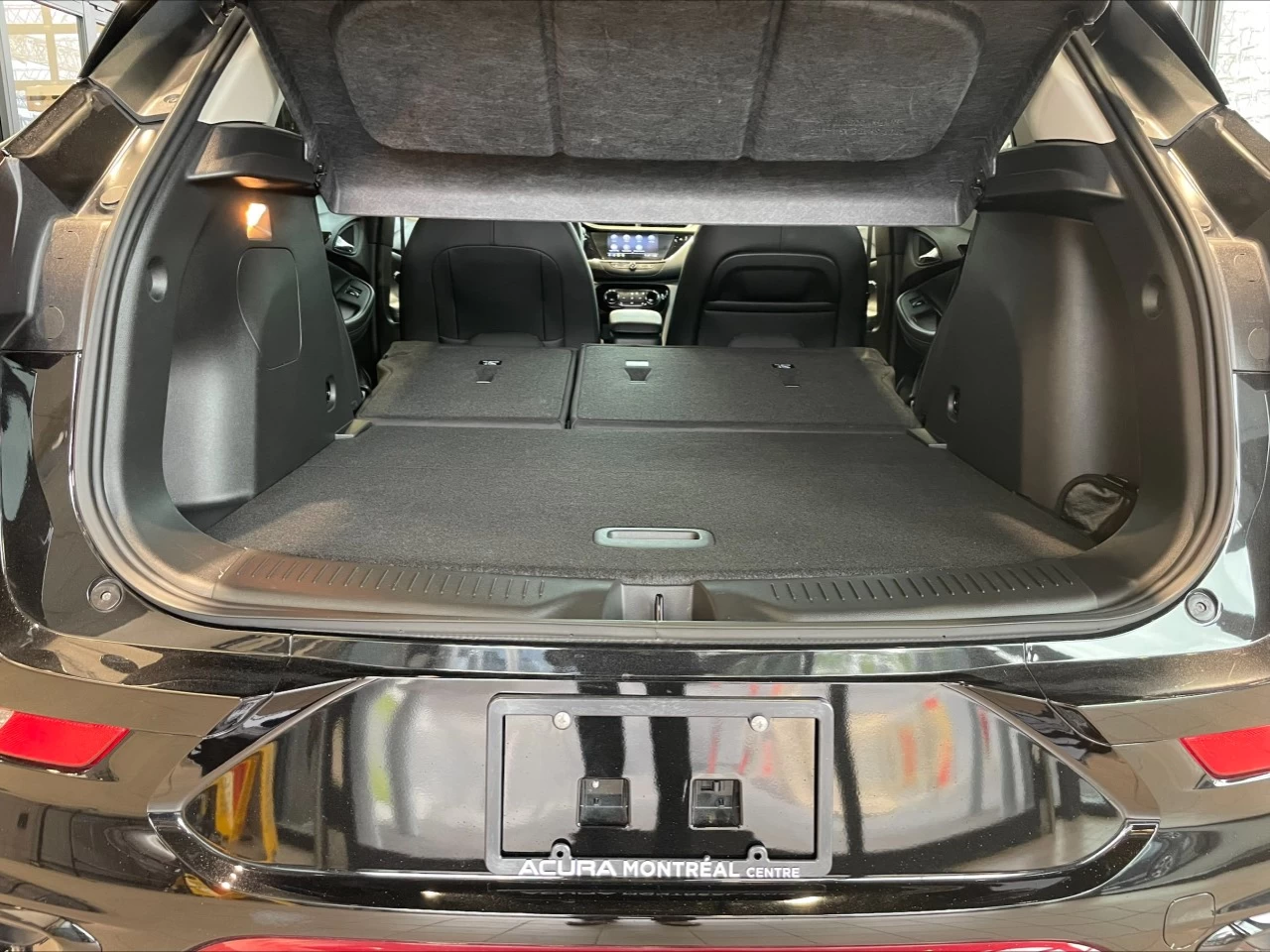 2023 Buick Encore GX Preferred https://www.acuramontrealcentre.com/resize/b990ff35b810a3abc0cc817b2ca24889-1