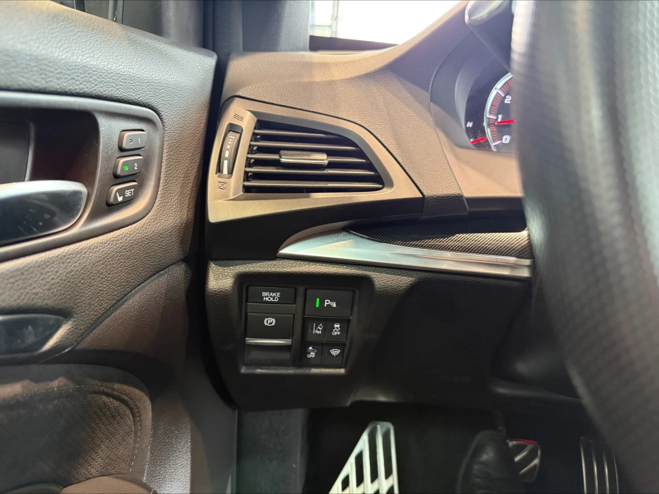 2019 Acura MDX Elite A-Spec https://www.acuramontrealcentre.com/resize/b990ff35b810a3abc0cc817b2ca24889-1