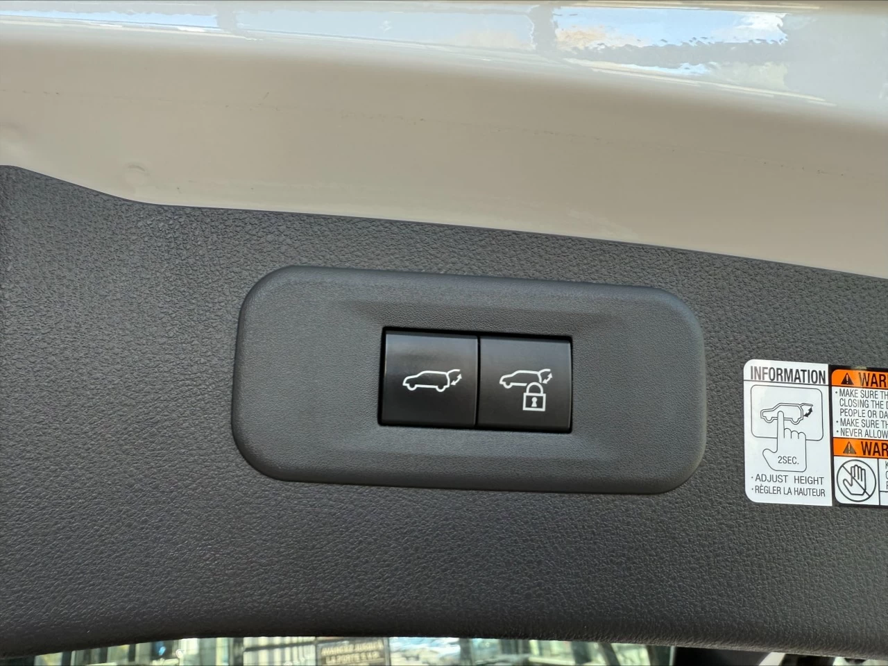 2022 Lexus NX350 NX350 https://www.acuramontrealcentre.com/resize/b990ff35b810a3abc0cc817b2ca24889-1