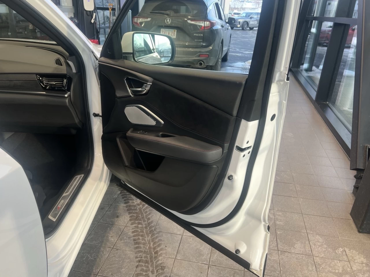 2023 Acura RDX A-Spec https://www.acuramontrealcentre.com/resize/b990ff35b810a3abc0cc817b2ca24889-1