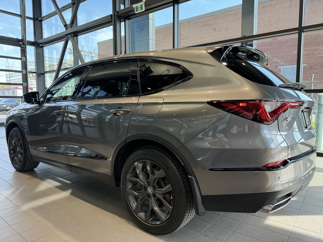 2022 Acura MDX A-Spec https://www.acuramontrealcentre.com/resize/b990ff35b810a3abc0cc817b2ca24889-1