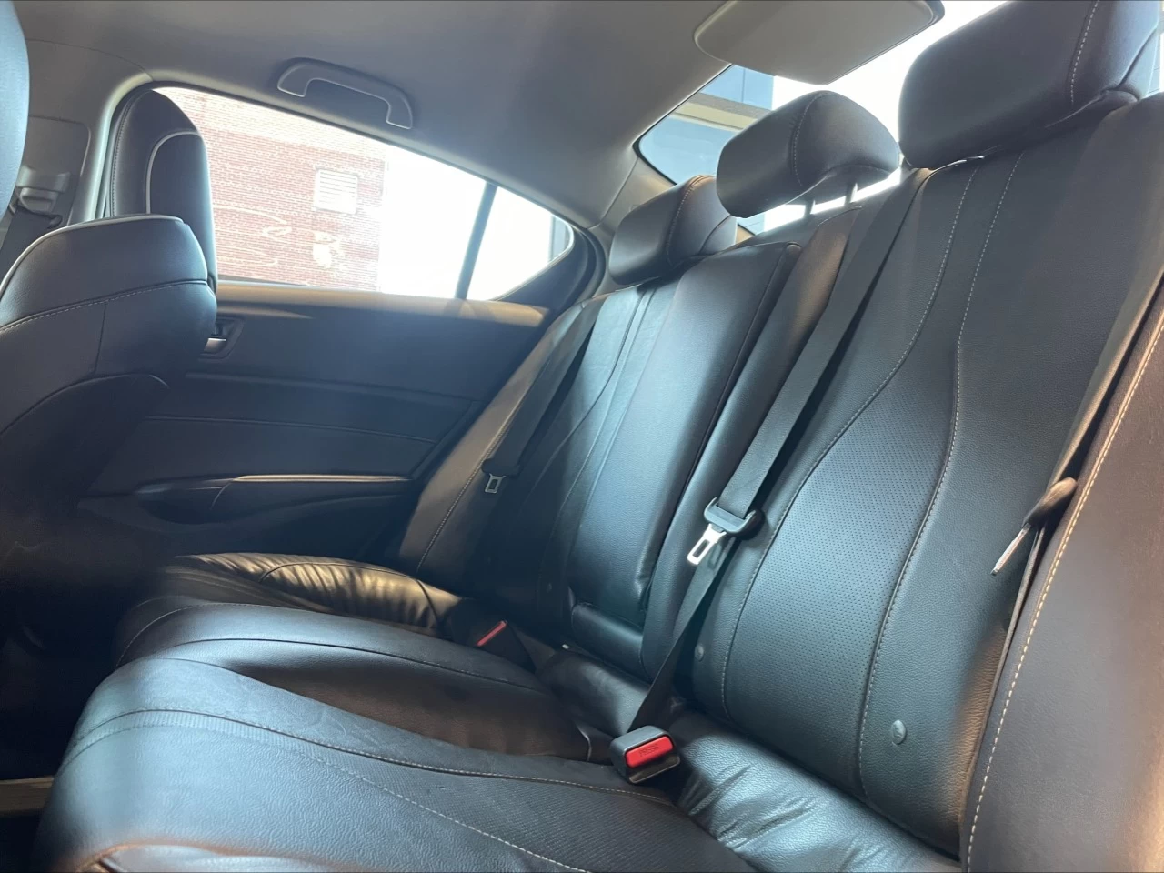 2020 Acura ILX Premium https://www.acuramontrealcentre.com/resize/b990ff35b810a3abc0cc817b2ca24889-1