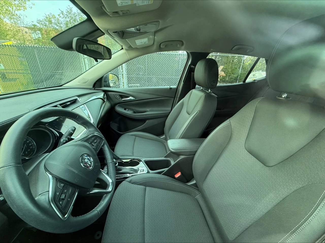 2023 Buick Encore GX Preferred https://www.acuramontrealcentre.com/resize/b990ff35b810a3abc0cc817b2ca24889-1
