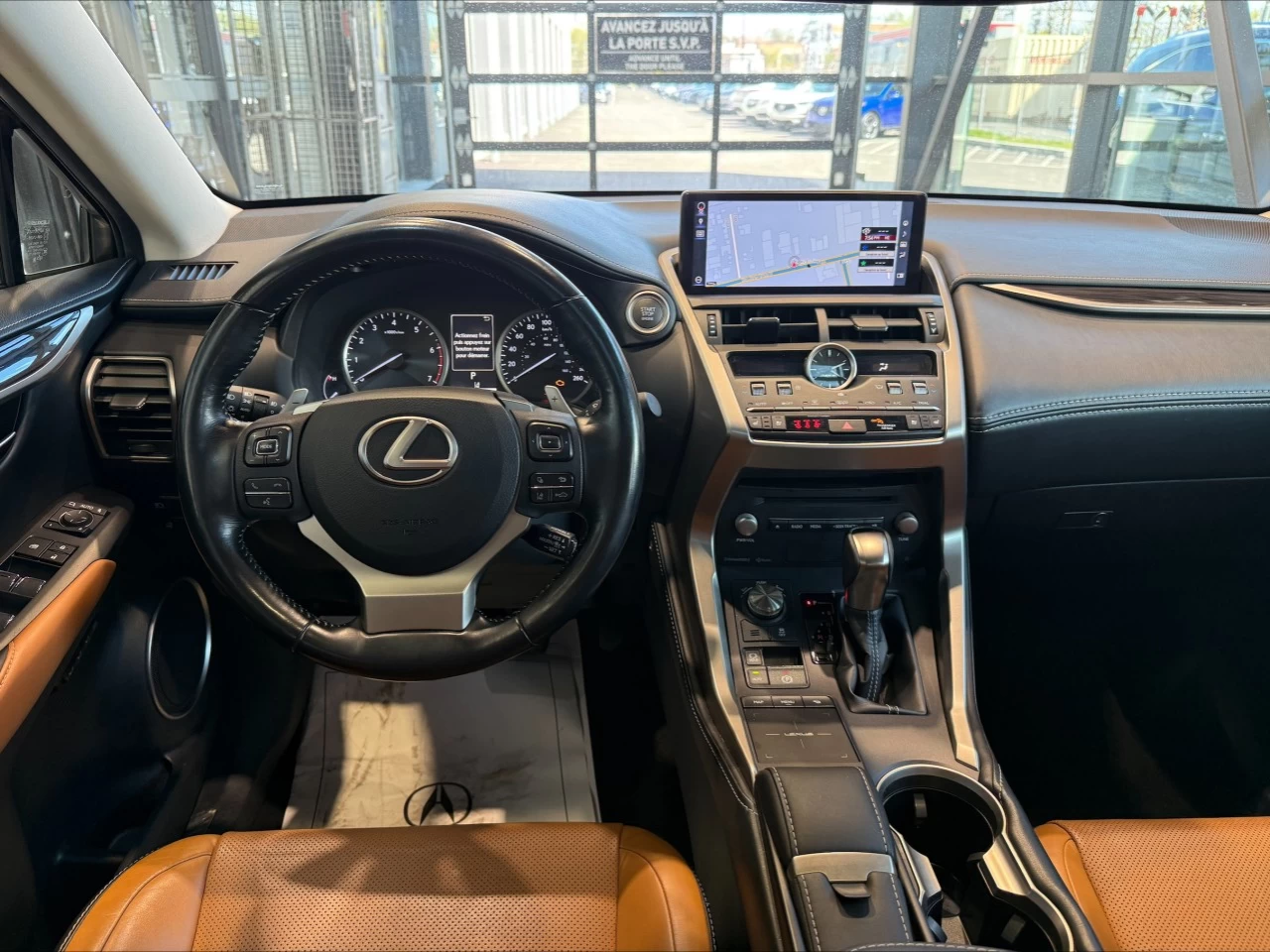 2018 Lexus NX300 NX 300 https://www.acuramontrealcentre.com/resize/b990ff35b810a3abc0cc817b2ca24889-1
