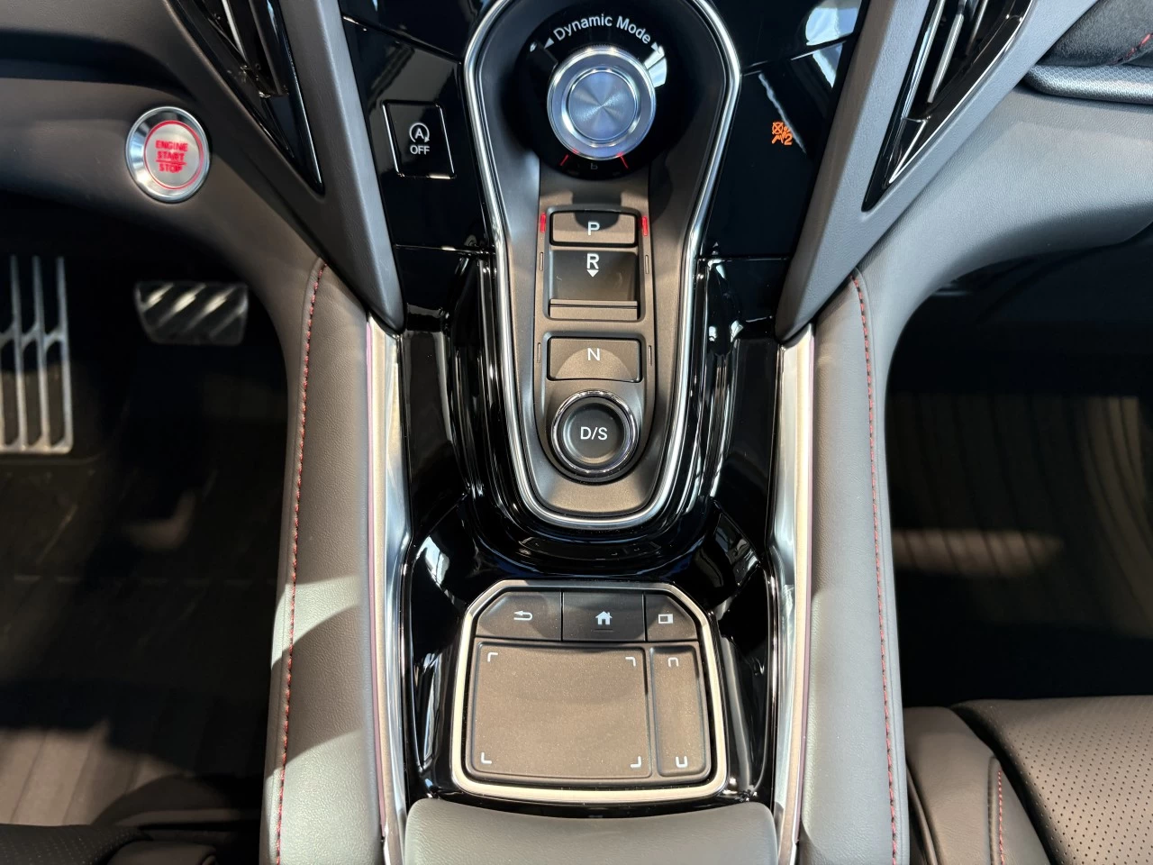 2026 Acura ADX Platinum Elite A-Spec Image principale