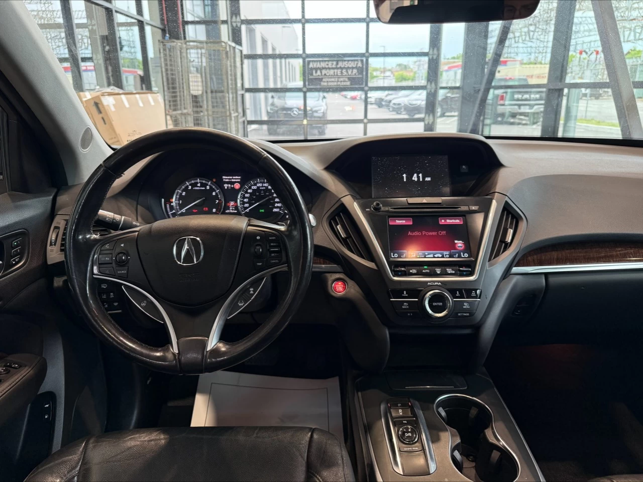 2017 Acura MDX SH-AWD 4dr https://www.acuramontrealcentre.com/resize/b990ff35b810a3abc0cc817b2ca24889-1