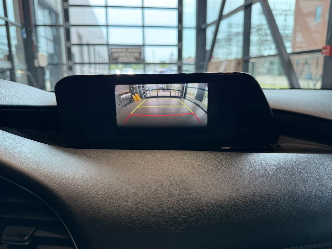 2022 Mazda 3 Sport GS https://www.acuramontrealcentre.com/resize/b990ff35b810a3abc0cc817b2ca24889-1