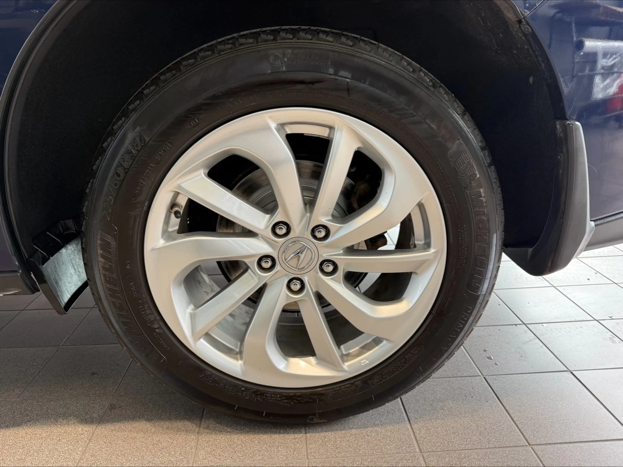 2018 Acura RDX Tech https://www.acuramontrealcentre.com/resize/b990ff35b810a3abc0cc817b2ca24889-1