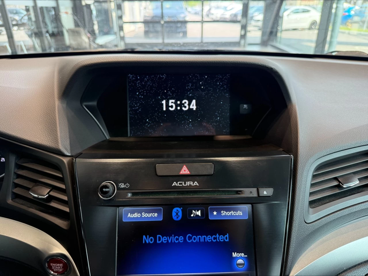 2018 Acura ILX Premium/Tech https://www.acuramontrealcentre.com/resize/b990ff35b810a3abc0cc817b2ca24889-1