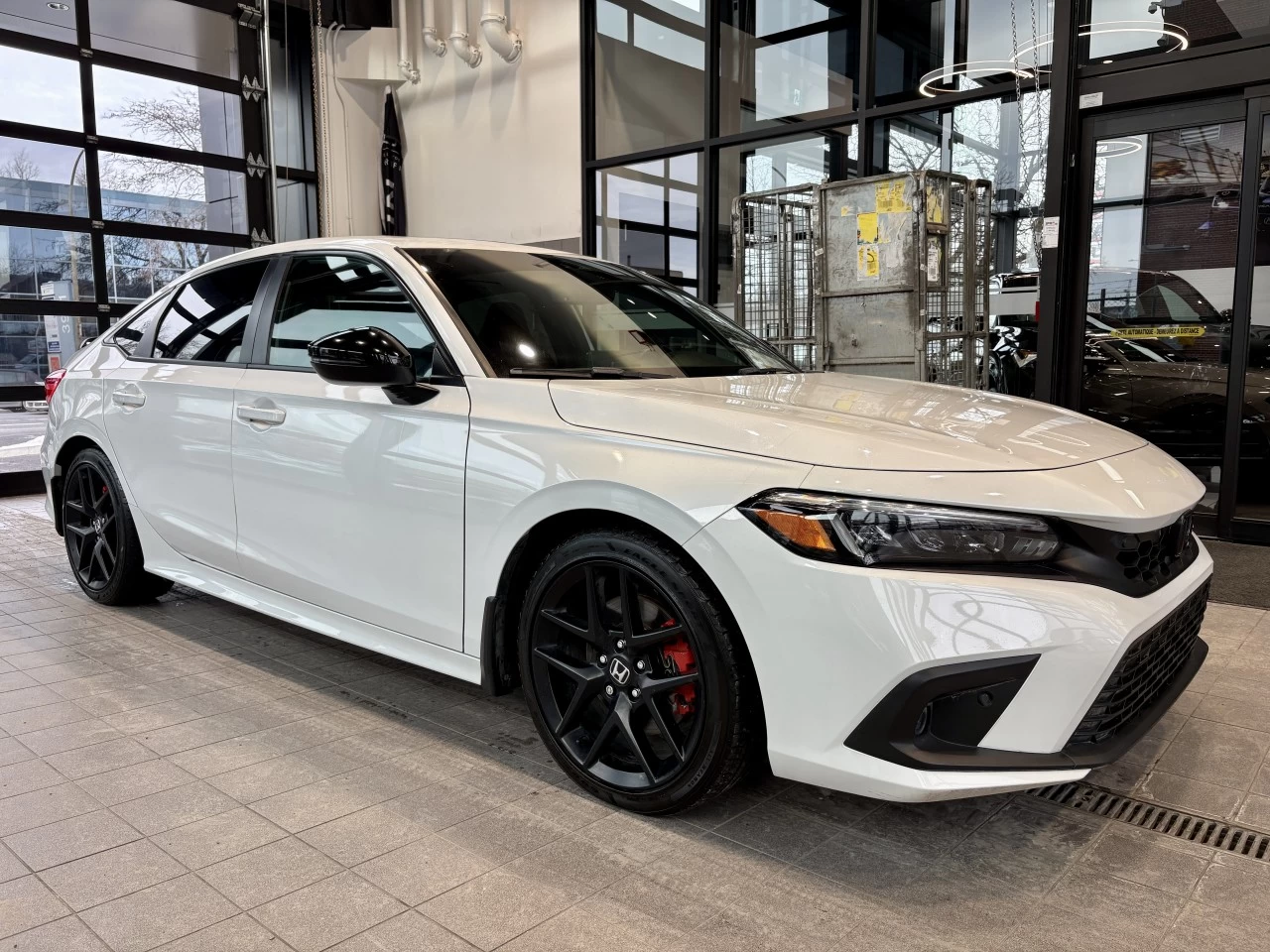 2022 Honda Civic Si berline Manual https://www.acuramontrealcentre.com/resize/b990ff35b810a3abc0cc817b2ca24889-1