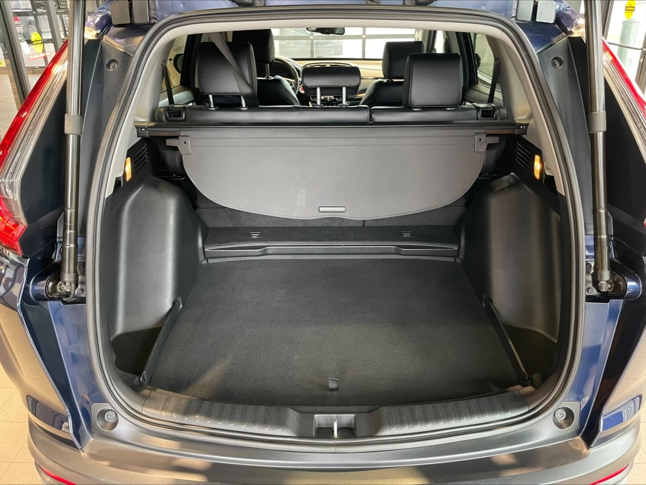 2022 Honda CR-V EX-L https://www.acuramontrealcentre.com/resize/b990ff35b810a3abc0cc817b2ca24889-1