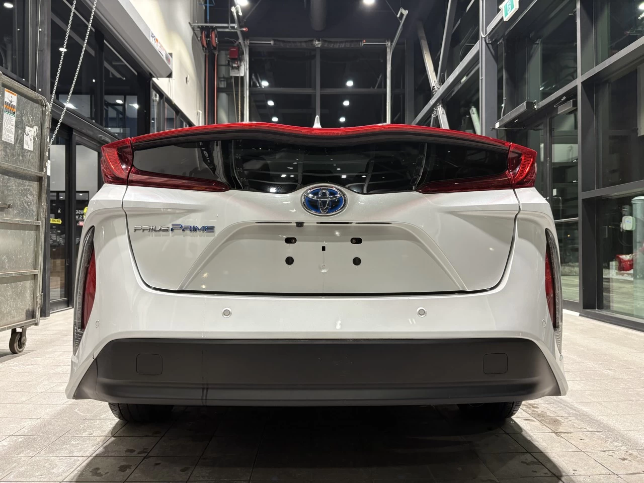 2021 Toyota Prius Prime Upgrade https://www.acuramontrealcentre.com/resize/b990ff35b810a3abc0cc817b2ca24889-1