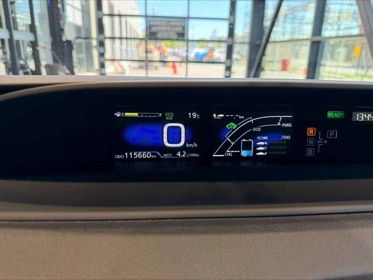 2019 Toyota Prius Prime Auto https://www.acuramontrealcentre.com/resize/b990ff35b810a3abc0cc817b2ca24889-1