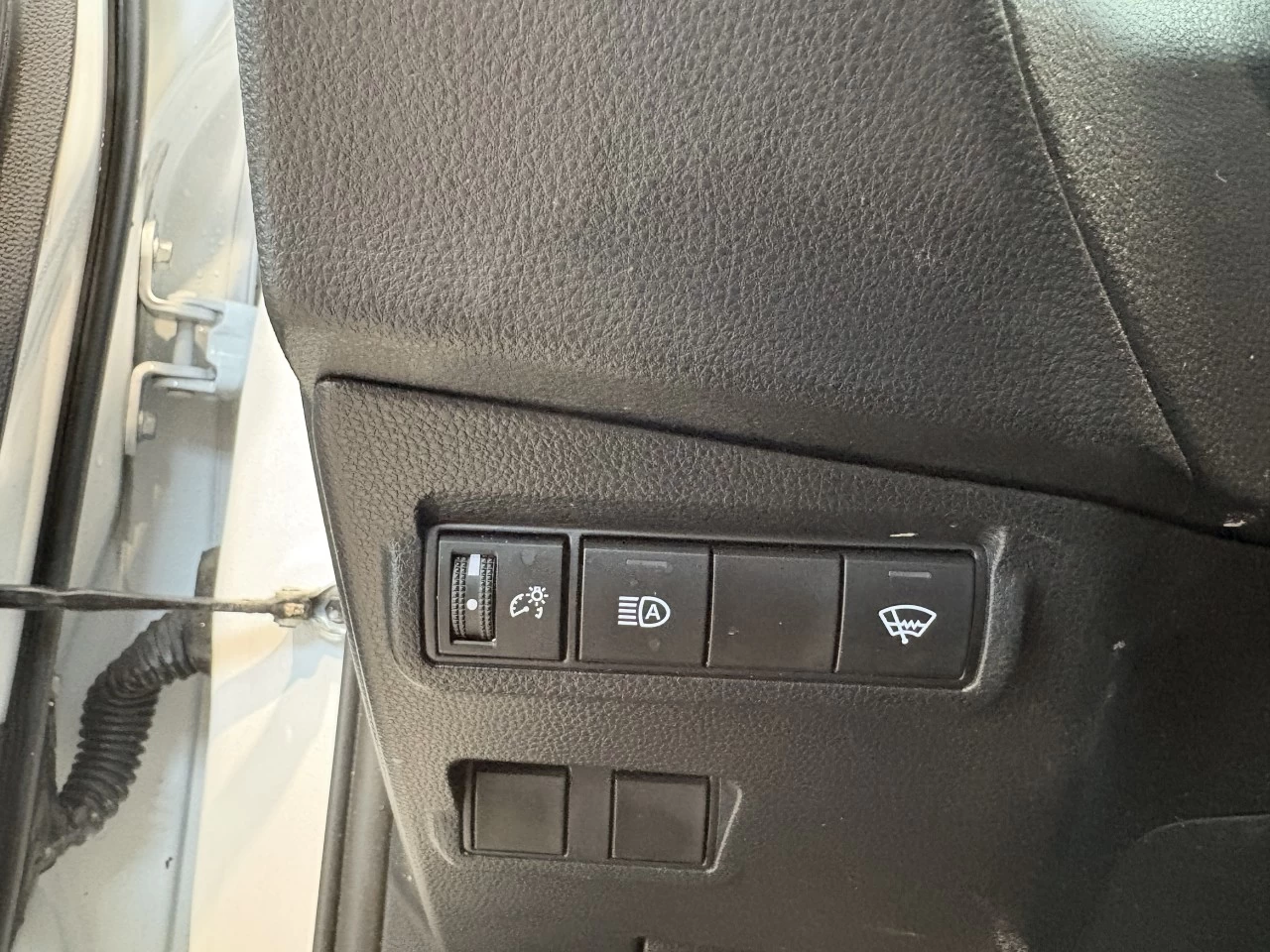 2023 Toyota Corolla Cross LE Image principale