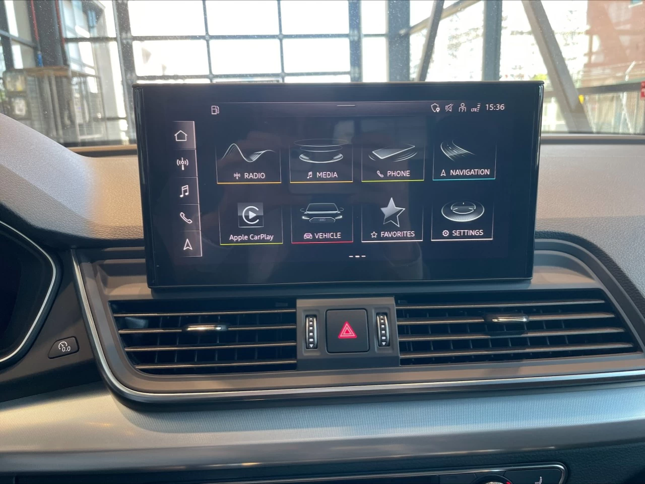 2021 Audi Q5 Progressiv https://www.acuramontrealcentre.com/resize/b990ff35b810a3abc0cc817b2ca24889-1