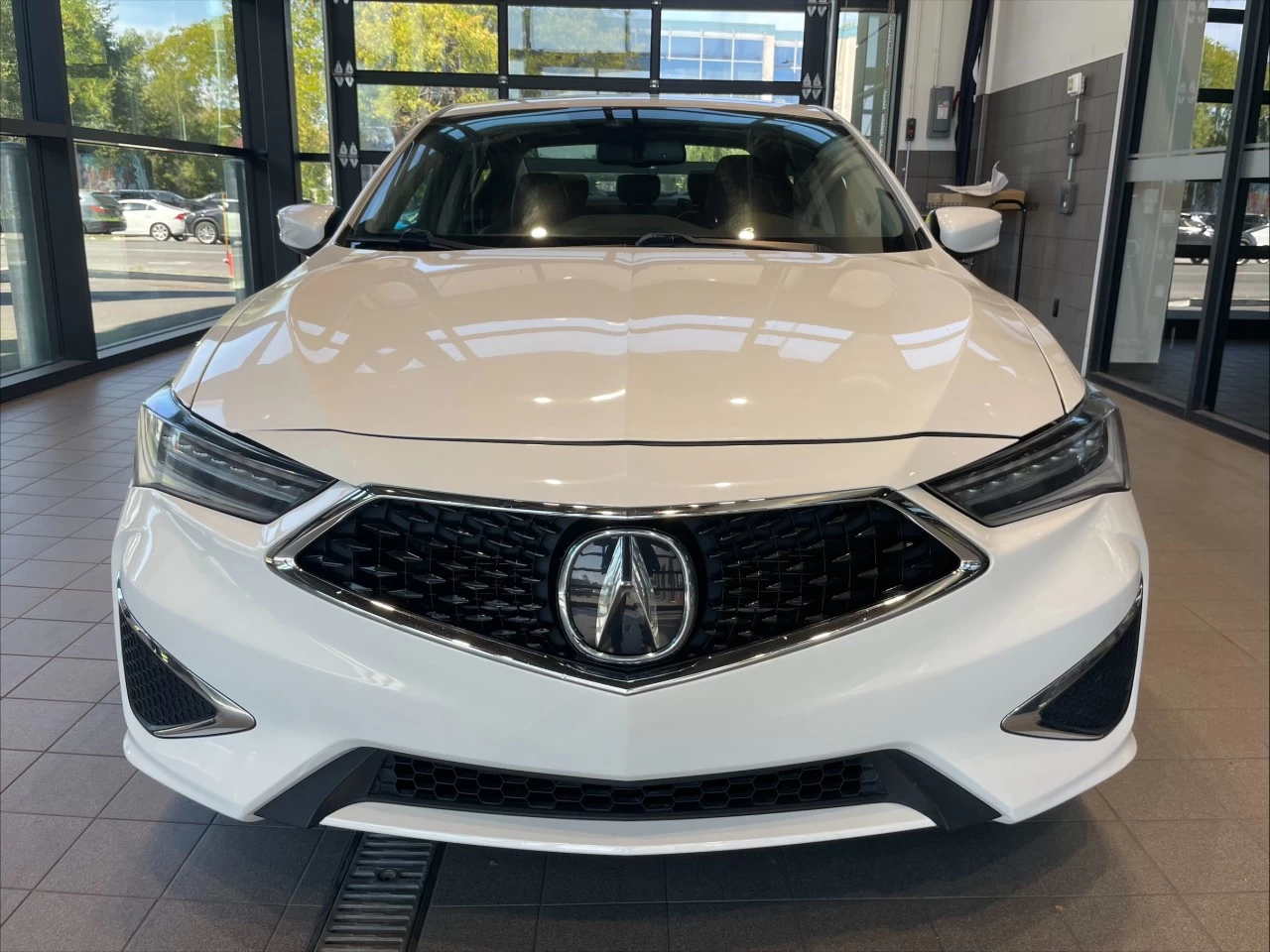 2020 Acura ILX Premium https://www.acuramontrealcentre.com/resize/b990ff35b810a3abc0cc817b2ca24889-1