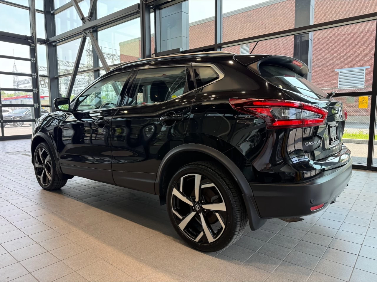 2021 Nissan Qashqai SL https://www.acuramontrealcentre.com/resize/b990ff35b810a3abc0cc817b2ca24889-1