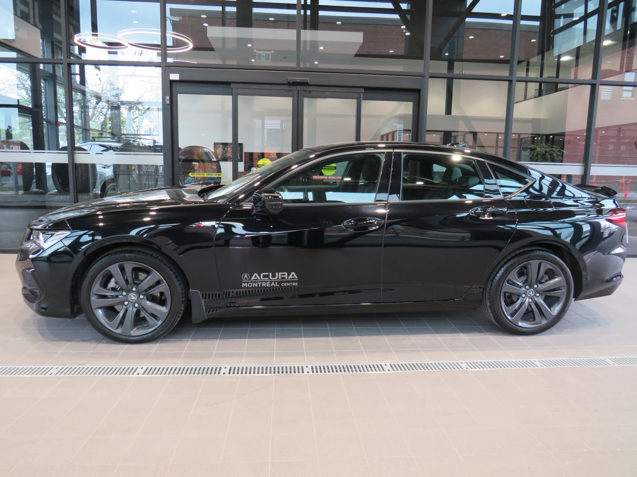 2023 Acura TLX A-Spec https://www.acuramontrealcentre.com/resize/b990ff35b810a3abc0cc817b2ca24889-1