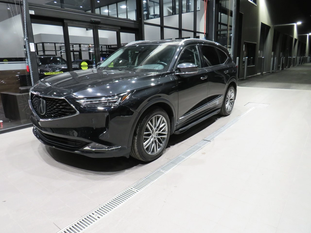 2022 Acura MDX Platinum Elite https://www.acuramontrealcentre.com/resize/b990ff35b810a3abc0cc817b2ca24889-1