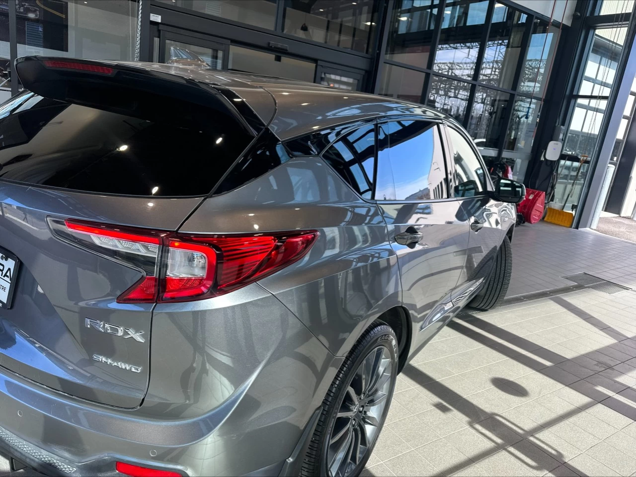 2022 Acura RDX Platinum Elite A-Spec/PMC Edition https://www.acuramontrealcentre.com/resize/b990ff35b810a3abc0cc817b2ca24889-1