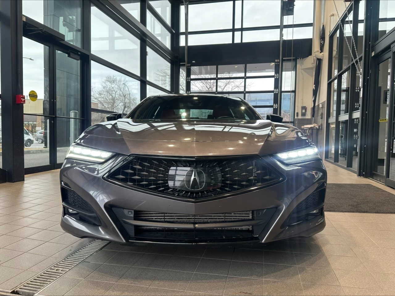 2021 Acura TLX A-Spec https://www.acuramontrealcentre.com/resize/b990ff35b810a3abc0cc817b2ca24889-1