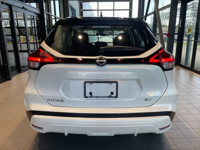 Nissan Kicks SV 2024