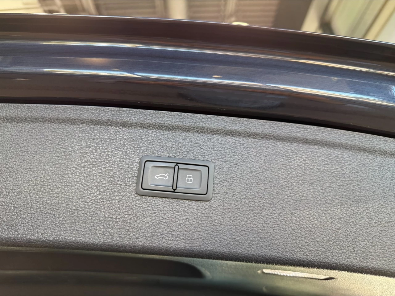 2019 Audi Q5 Technik https://www.acuramontrealcentre.com/resize/b990ff35b810a3abc0cc817b2ca24889-1