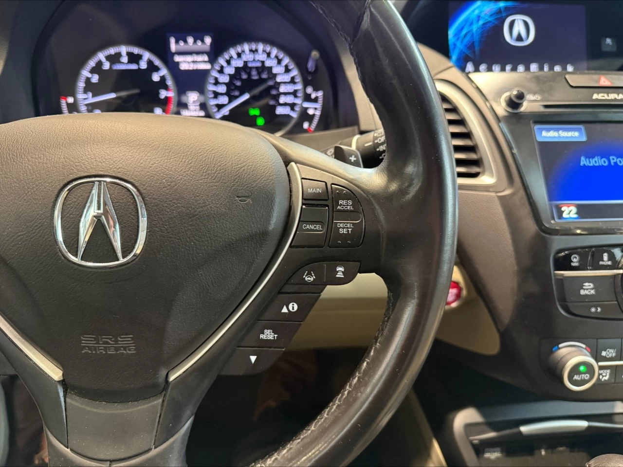 2018 Acura RDX Elite https://www.acuramontrealcentre.com/resize/b990ff35b810a3abc0cc817b2ca24889-1