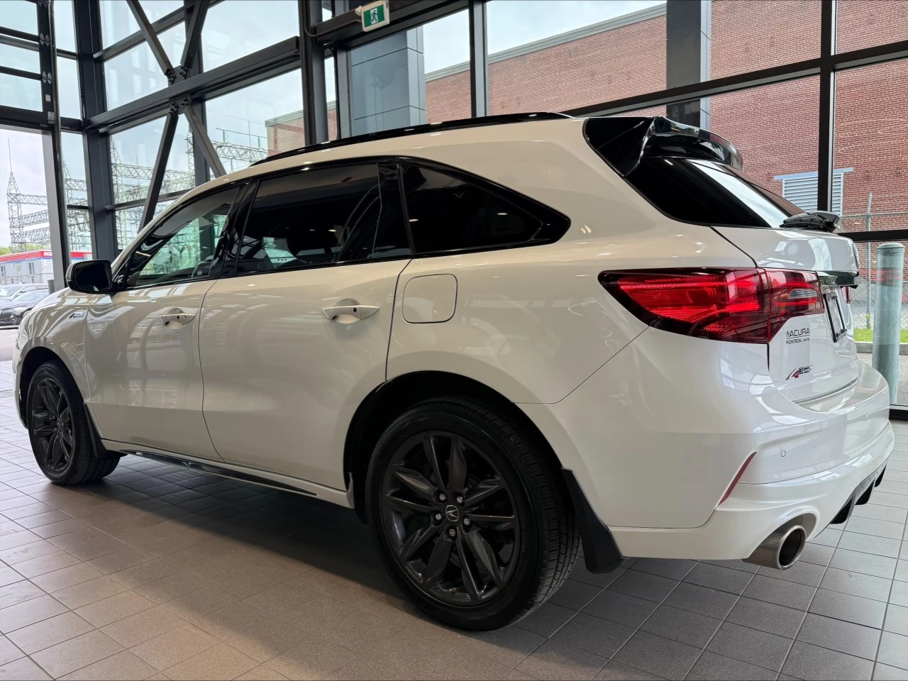 2019 Acura MDX Elite A-Spec https://www.acuramontrealcentre.com/resize/b990ff35b810a3abc0cc817b2ca24889-1