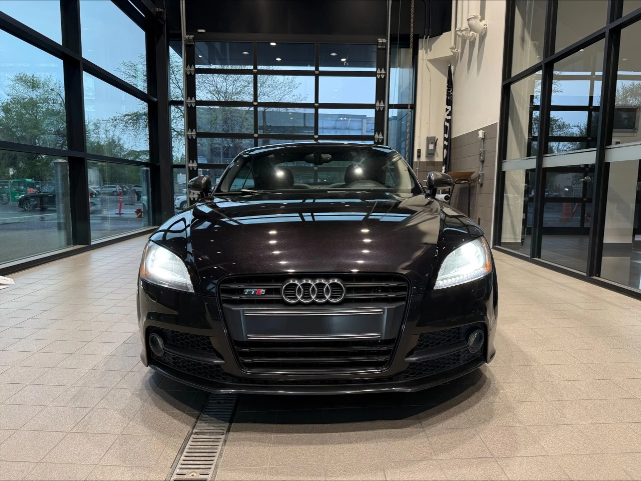 2015 Audi TTS TTS https://www.acuramontrealcentre.com/resize/b990ff35b810a3abc0cc817b2ca24889-1