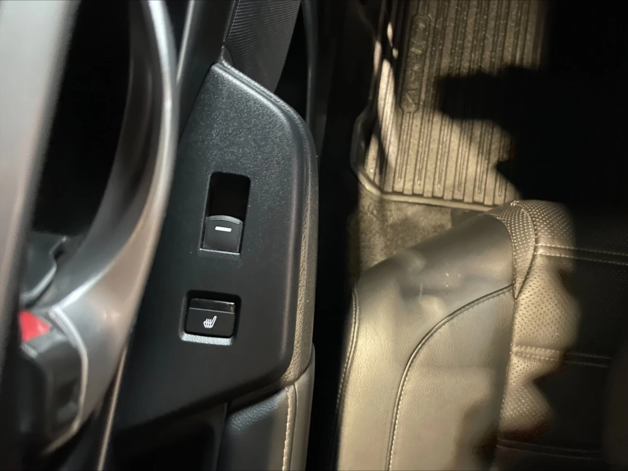 2022 Honda CR-V EX-L https://www.acuramontrealcentre.com/resize/b990ff35b810a3abc0cc817b2ca24889-1