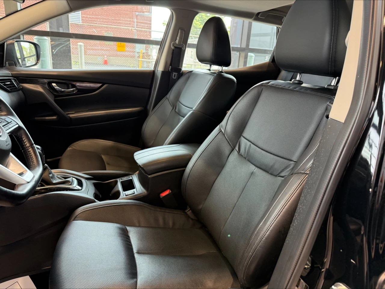2021 Nissan Qashqai SL https://www.acuramontrealcentre.com/resize/b990ff35b810a3abc0cc817b2ca24889-1