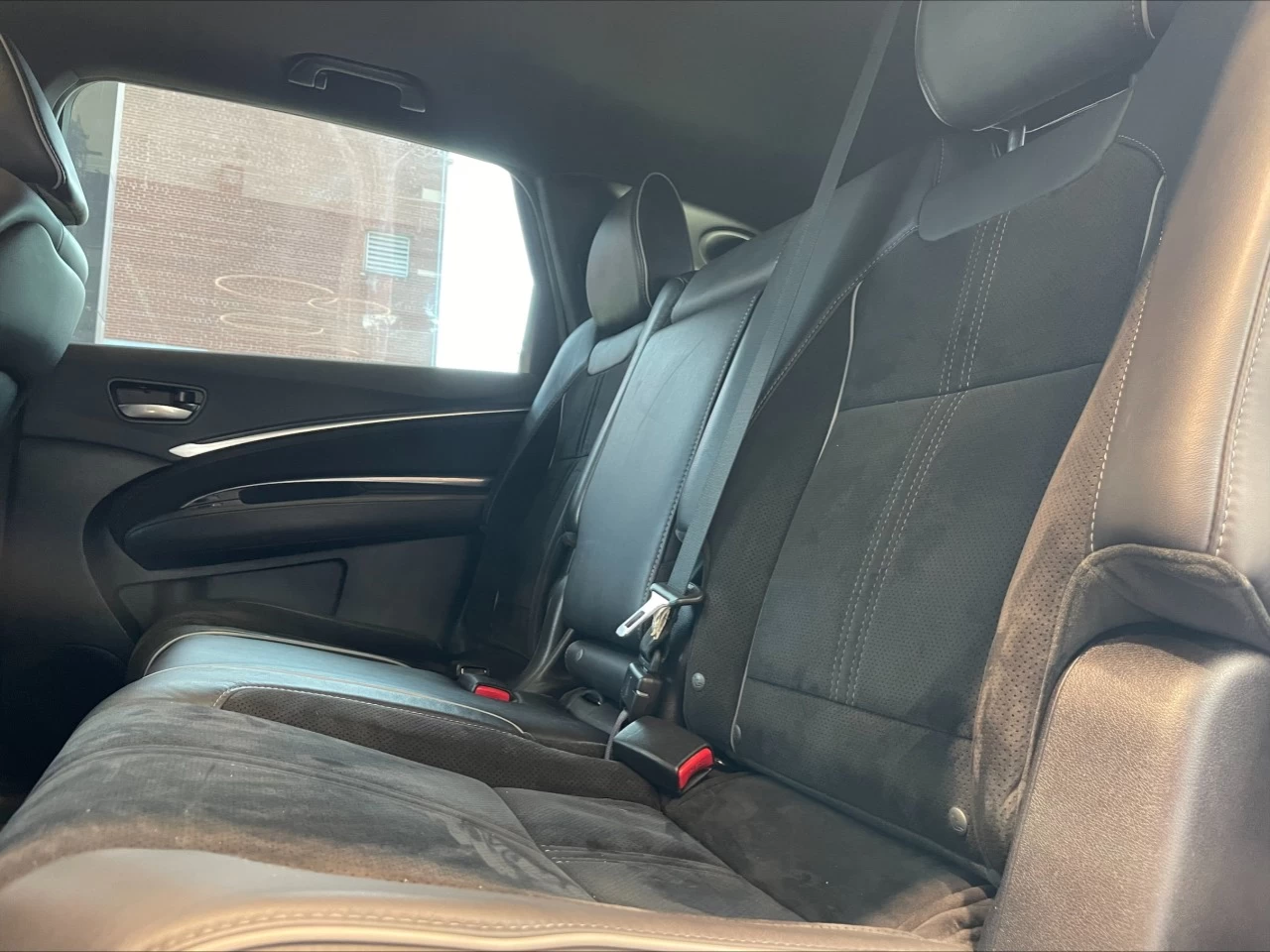 2019 Acura MDX Elite 6 Passenger/A-Spec https://www.acuramontrealcentre.com/resize/b990ff35b810a3abc0cc817b2ca24889-1