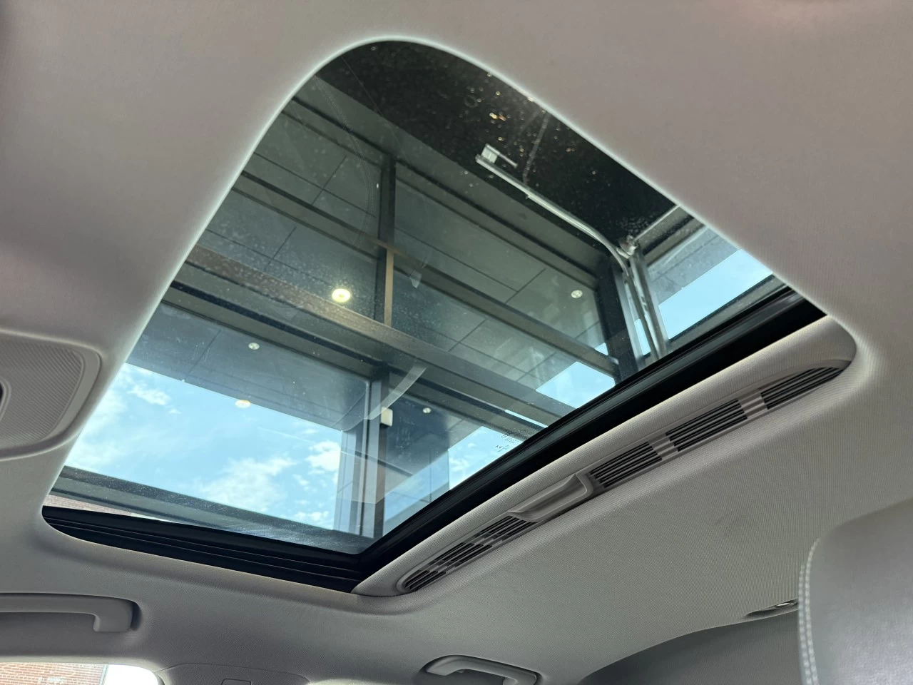2021 Audi A4 Quattro Komfort 45 TFSI https://www.acuramontrealcentre.com/resize/b990ff35b810a3abc0cc817b2ca24889-1