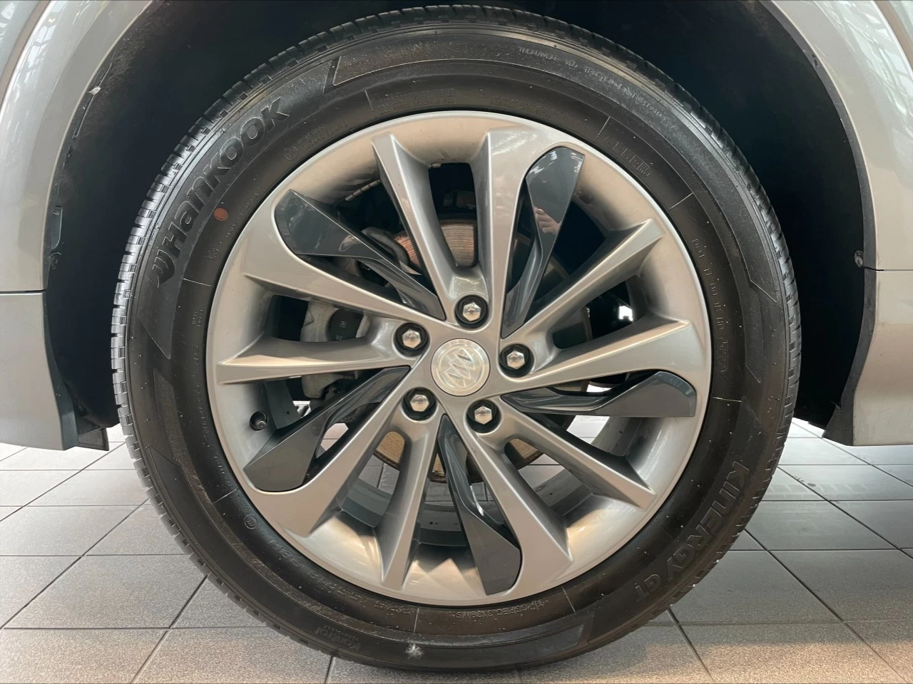 2023 Buick Encore GX Preferred https://www.acuramontrealcentre.com/resize/b990ff35b810a3abc0cc817b2ca24889-1