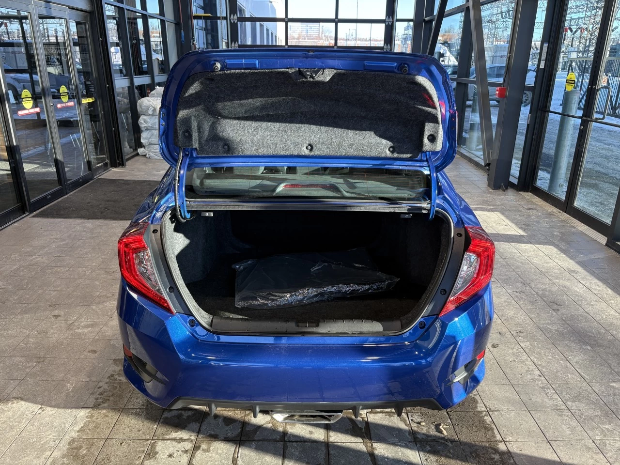 2020 Honda Civic Berline Sport Image principale