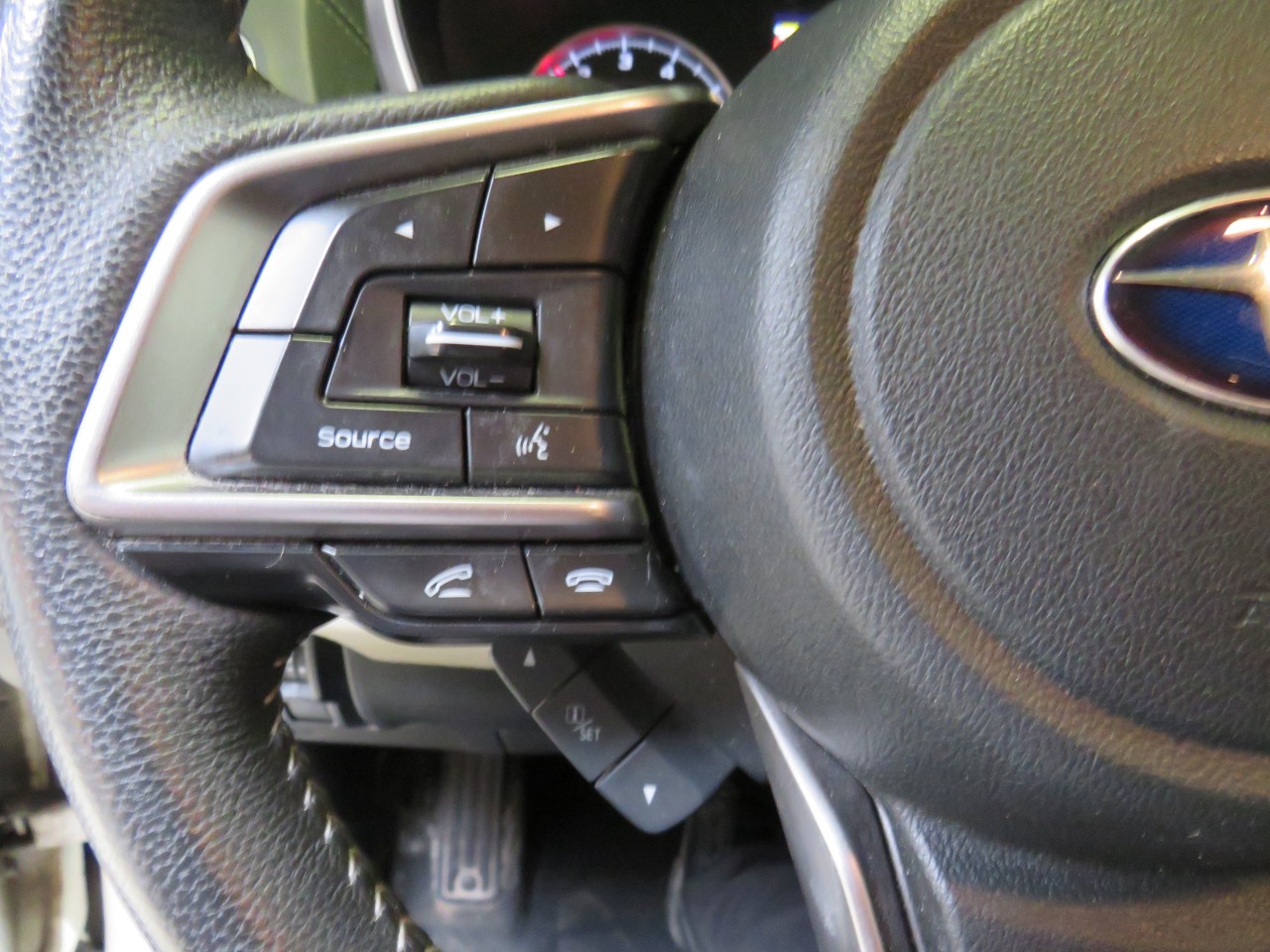2019 Subaru Ascent Touring Main Image