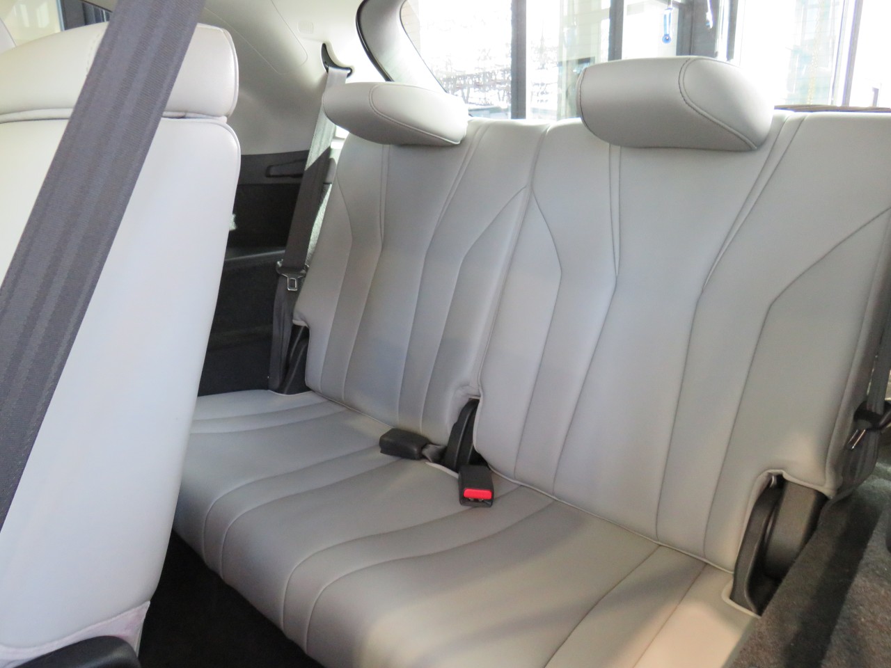 2022 Acura MDX Tech Main Image