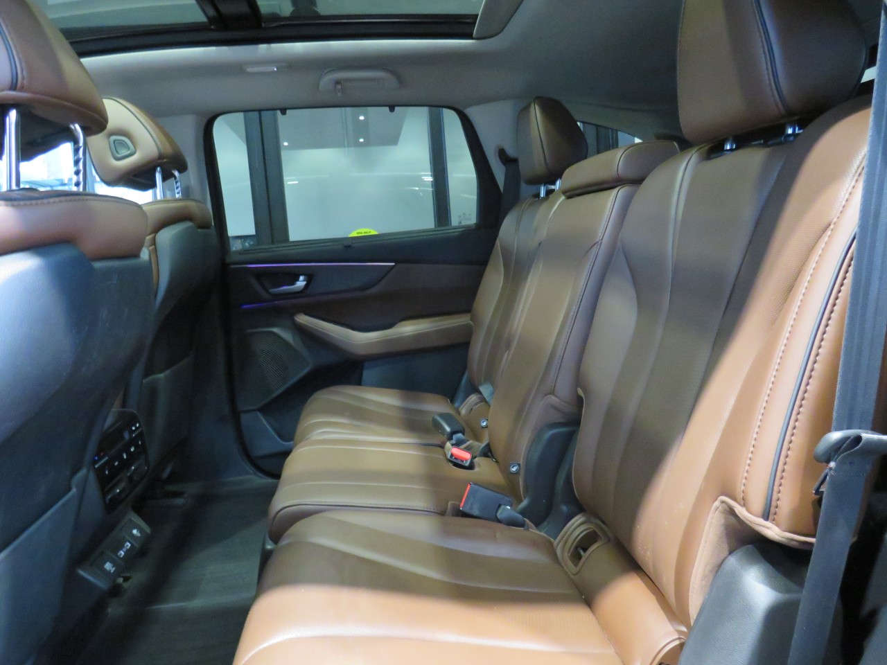 2022 Acura MDX Platinum Elite Main Image