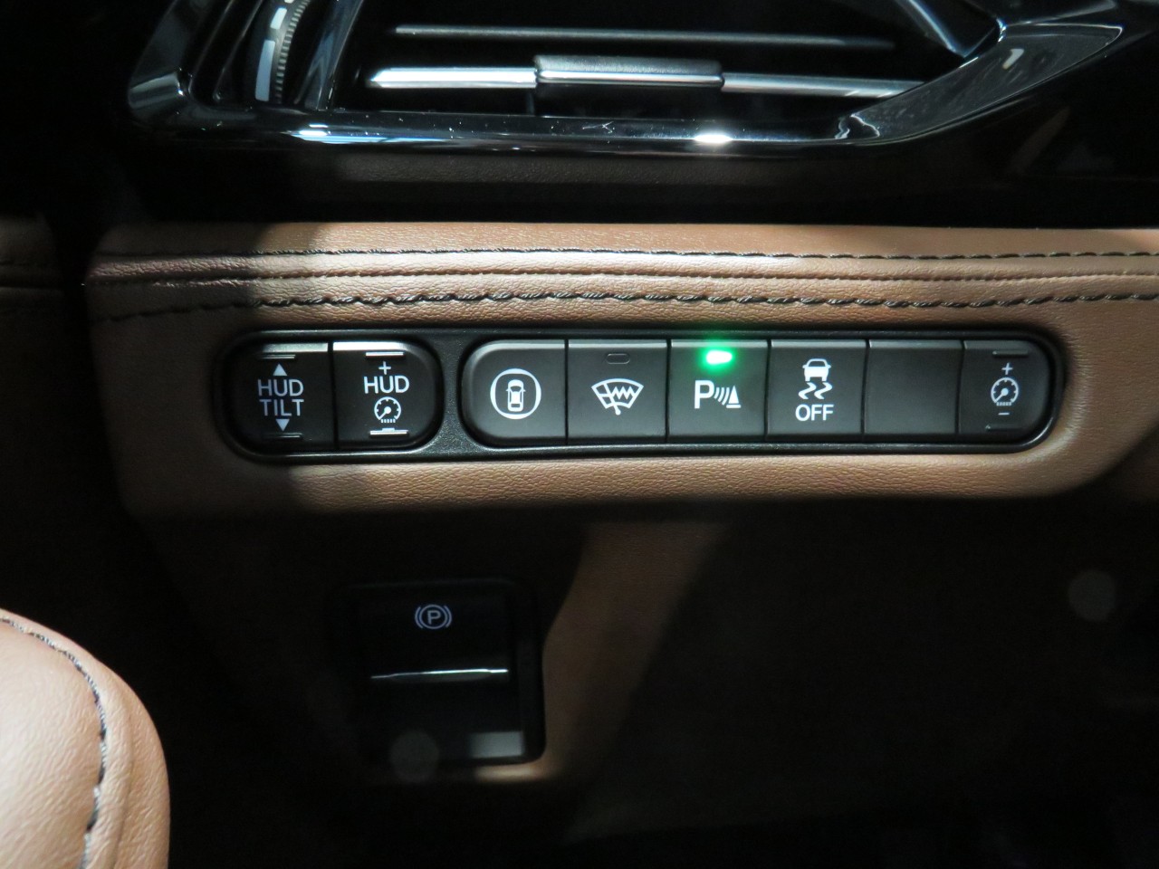 2022 Acura MDX Platinum Elite Main Image