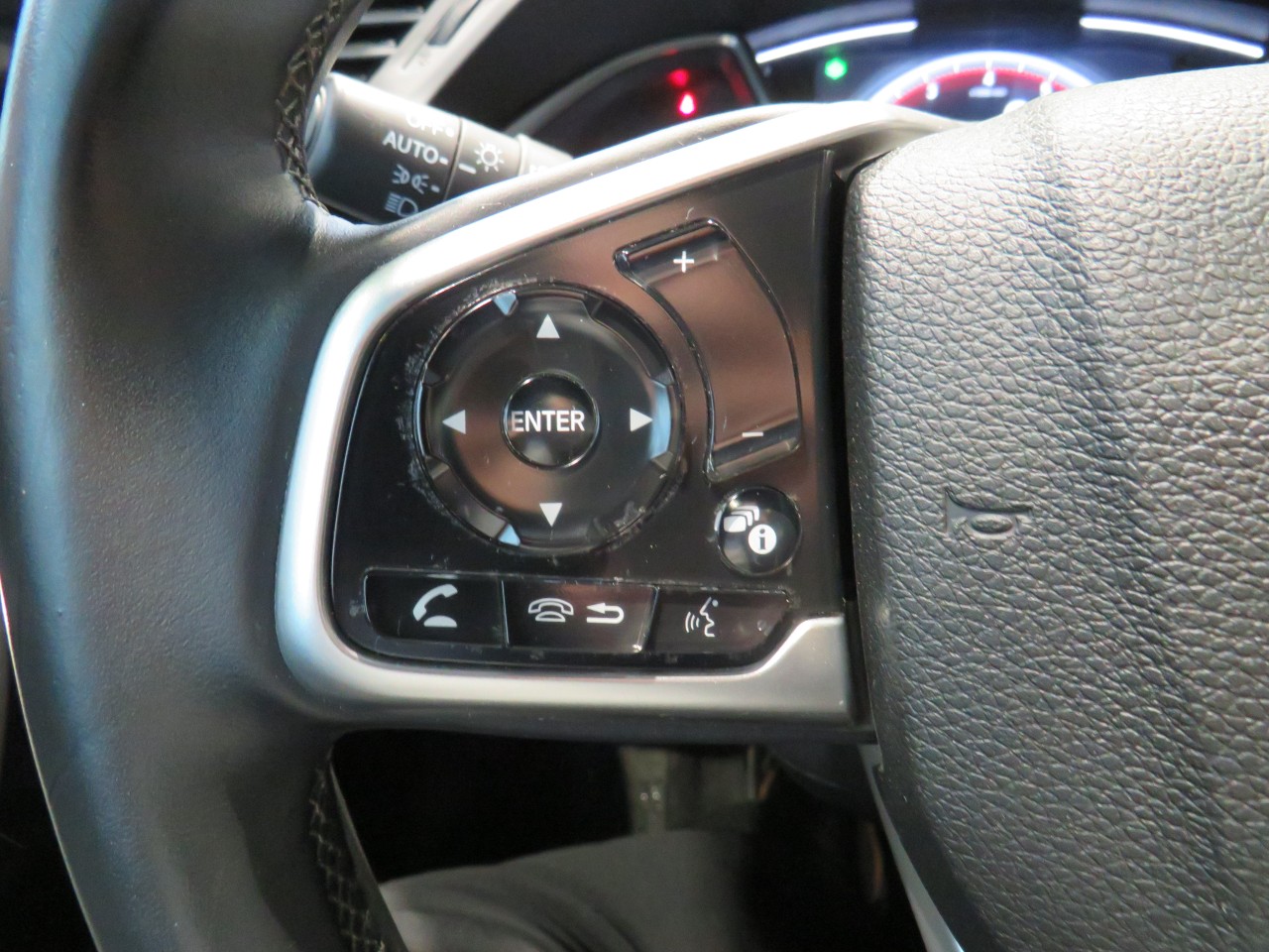2020 Honda Civic Sport Main Image