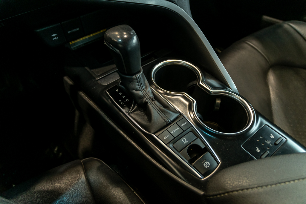 2018 Toyota Camry XSE Main Image
