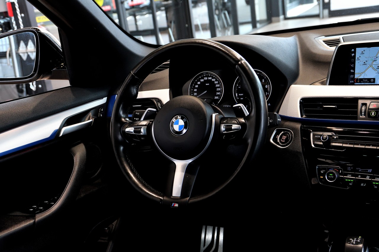 2019 BMW X1 xDrive28i Main Image