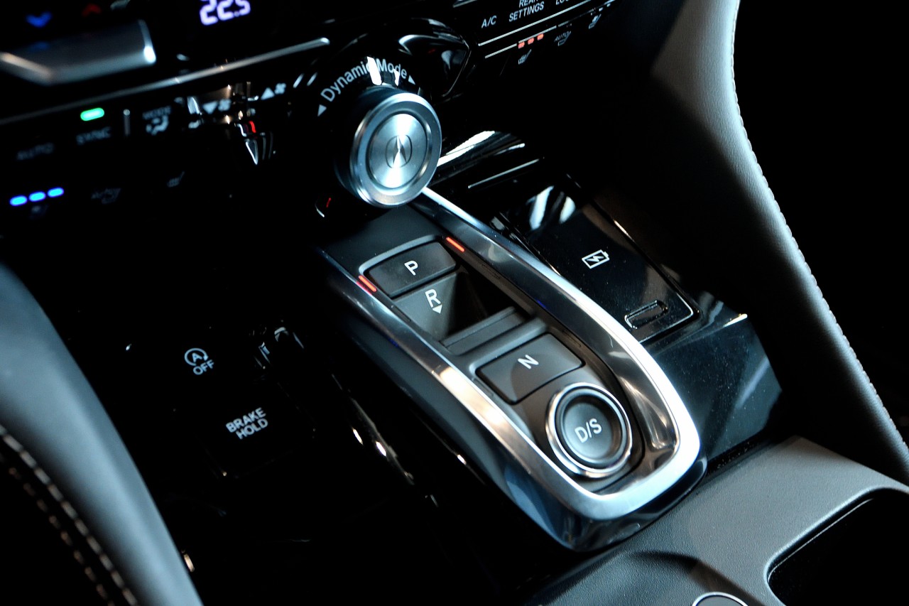 2022 Acura MDX Platinum Elite Main Image