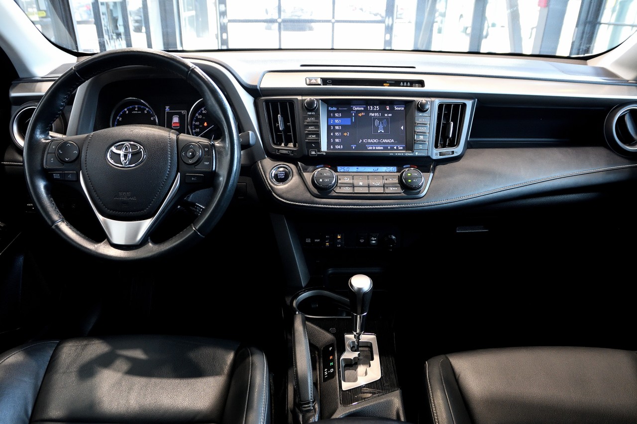 2017 Toyota RAV4 Limited Main Image