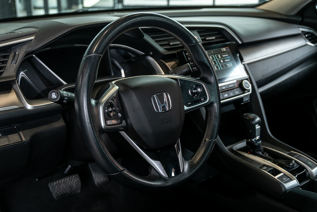 2019 Honda Civic EX Main Image