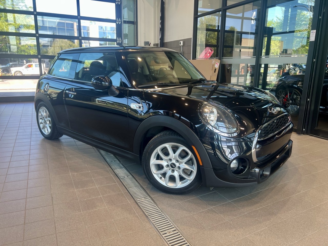 Mini 2019 Cooper Cooper S
